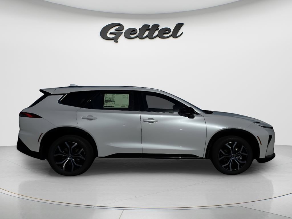 New 2026 Toyota Crown Signia XLE SUV