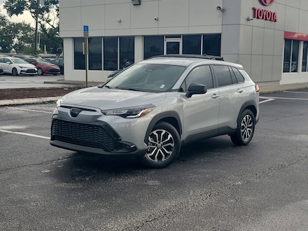 2025 Toyota Corolla Cross Hybrid SE SUV