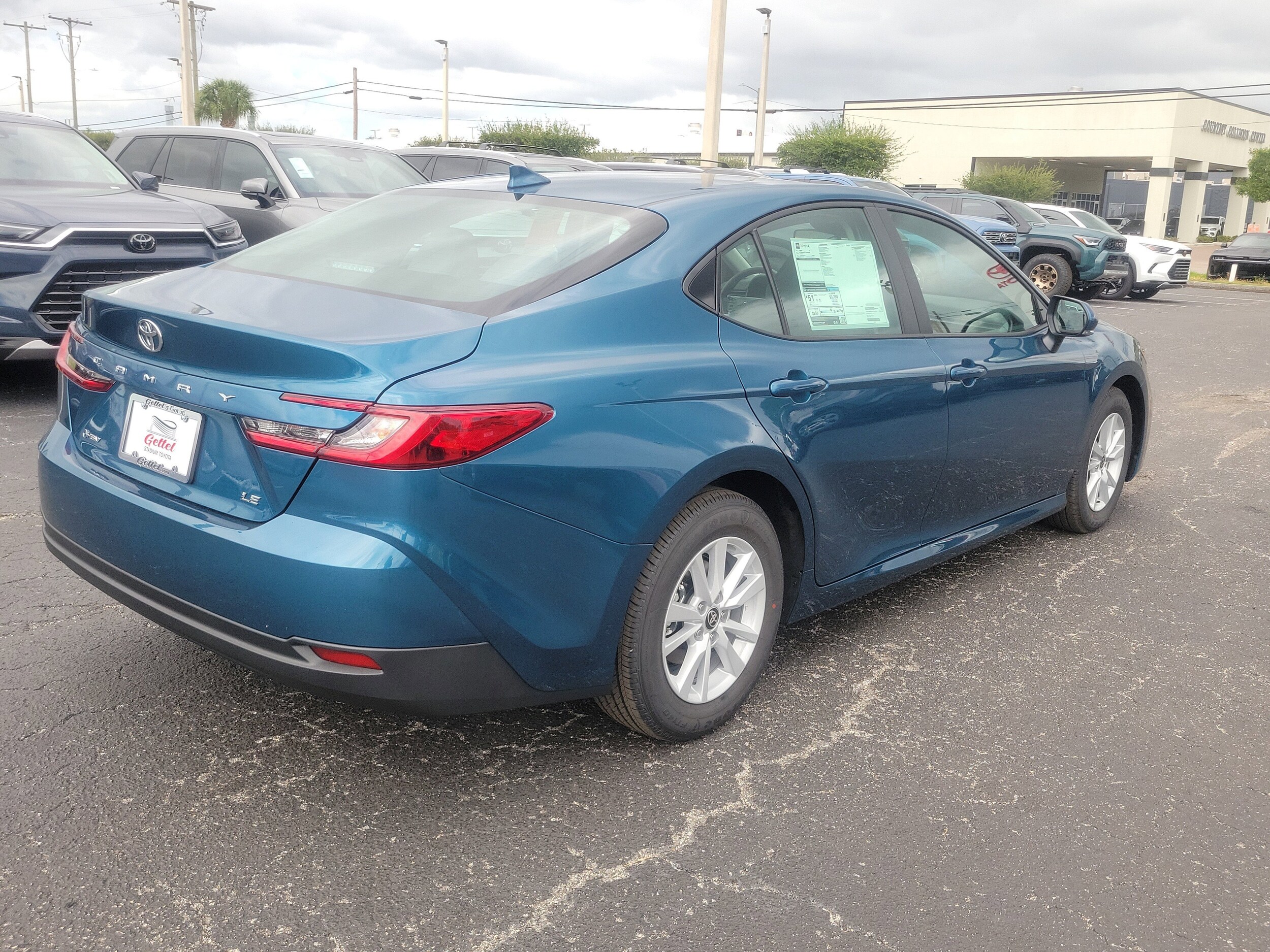 2026 Toyota Camry LE photo 3