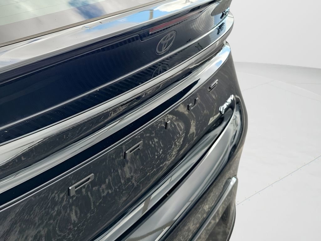 2026 Toyota Prius Plug-in Hybrid XSE Premium - Photo 6
