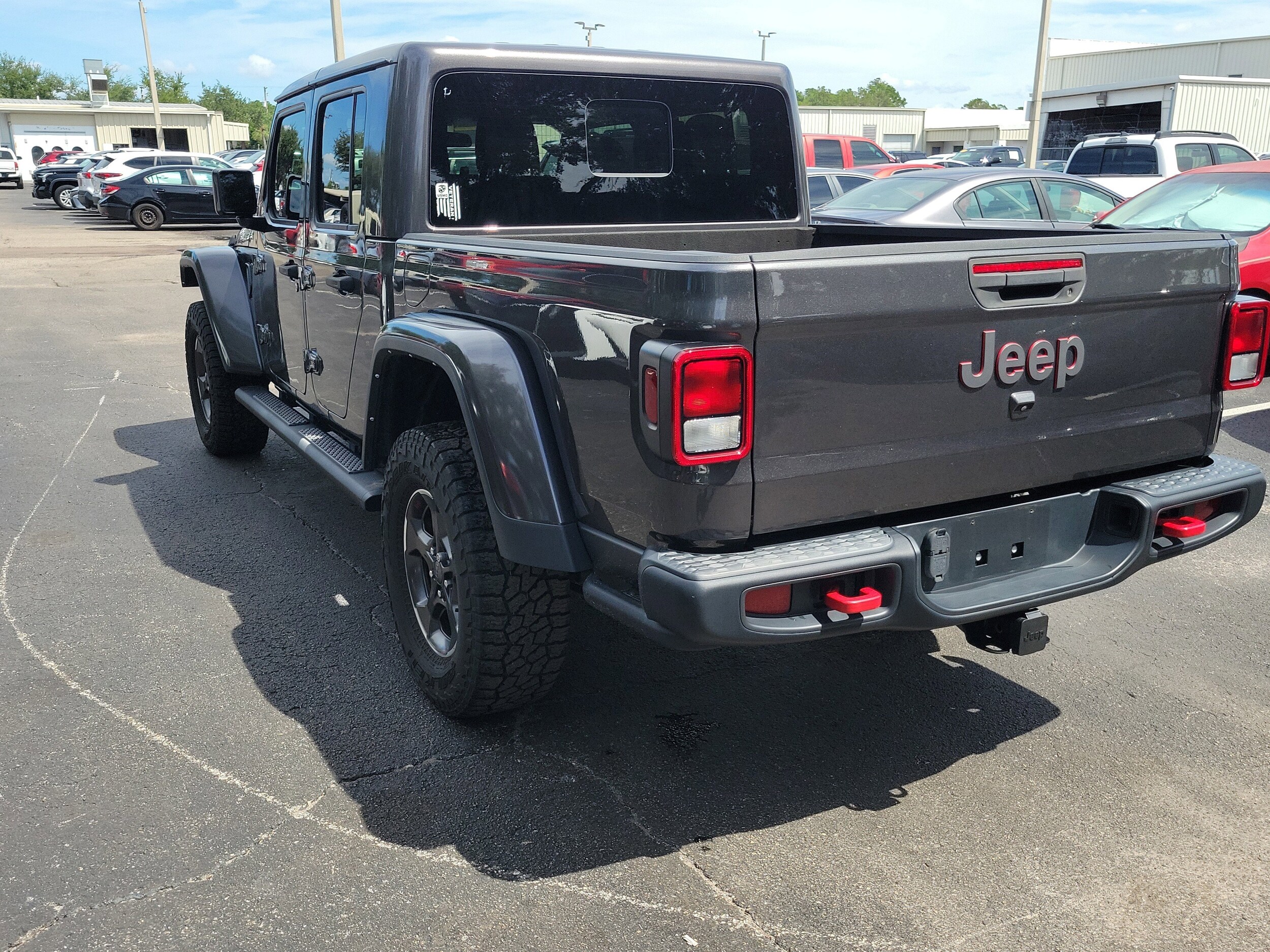2021 Jeep Gladiator Rubicon photo 2