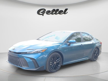 2026 Toyota Camry SE Sedan