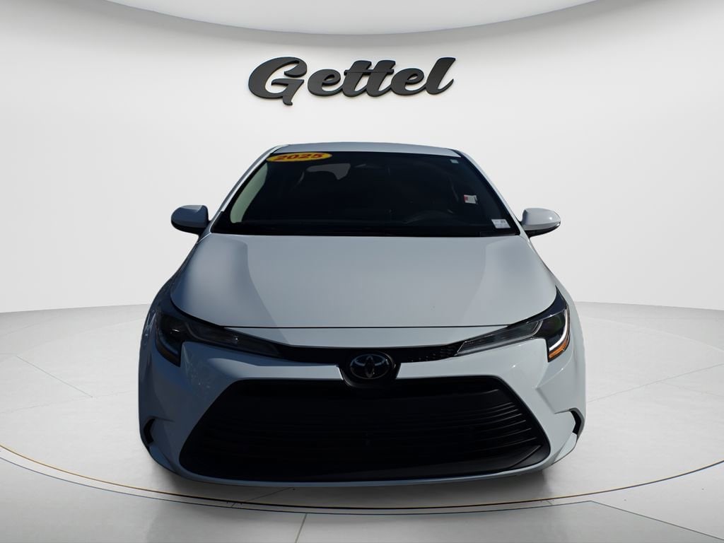 Certified 2025 Toyota Corolla LE Sedan