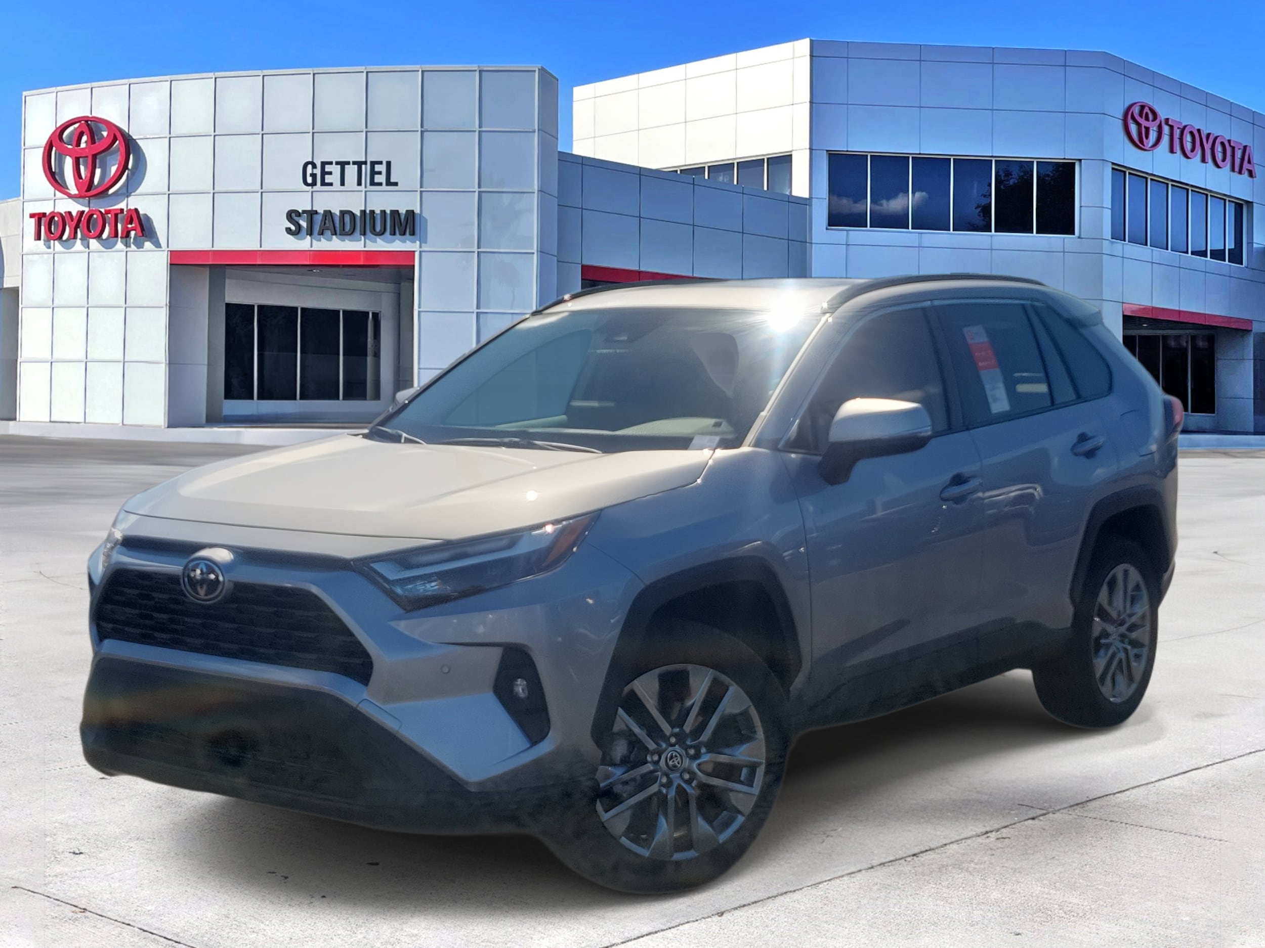 2025 Toyota RAV4 XLE Premium's photo
