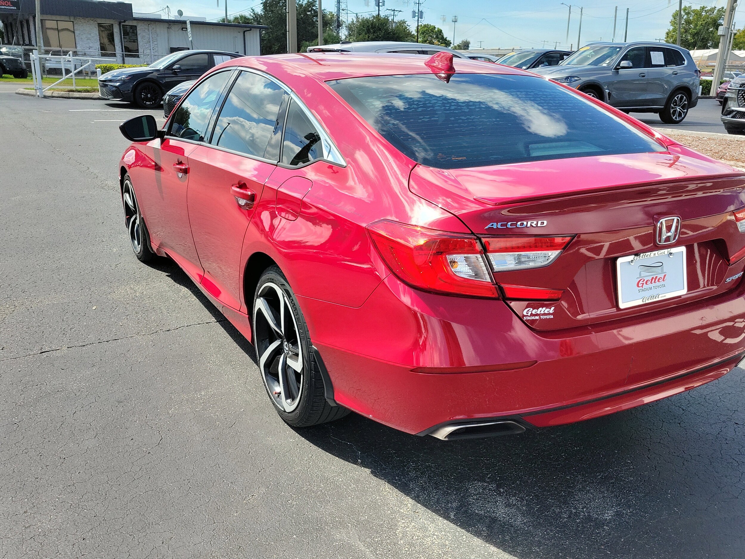 2019 Honda Accord Sport photo 4