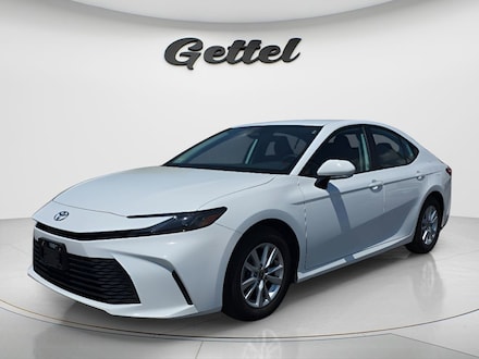 2025 Toyota Camry LE Sedan
