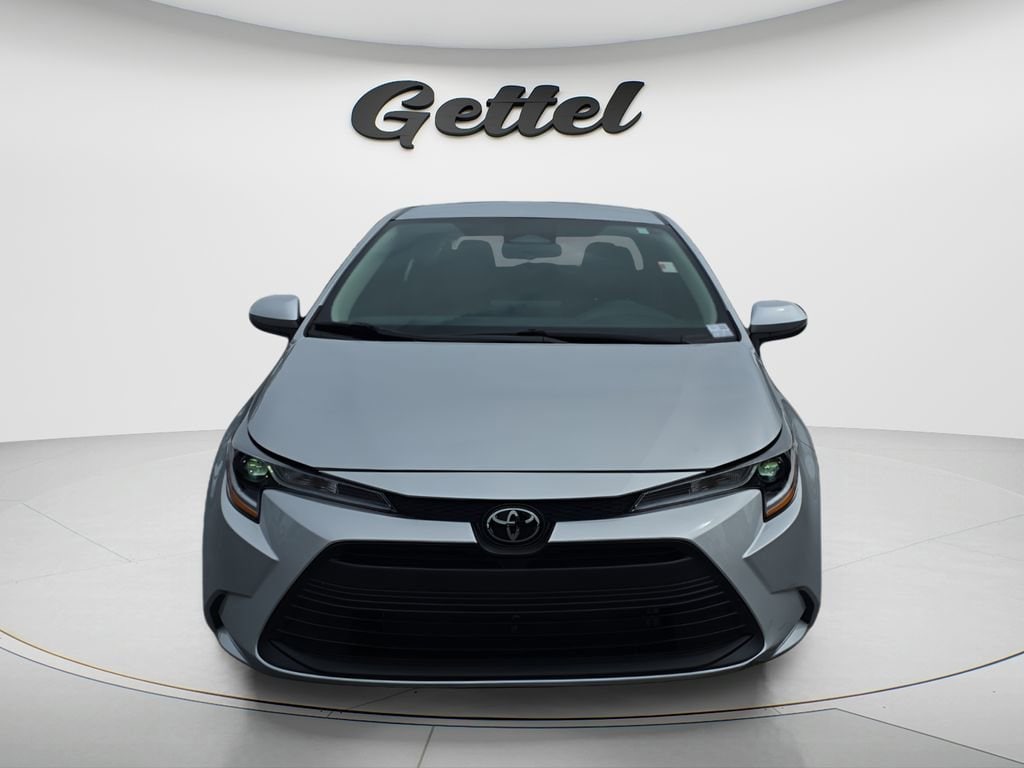 Used 2024 Toyota Corolla LE Sedan