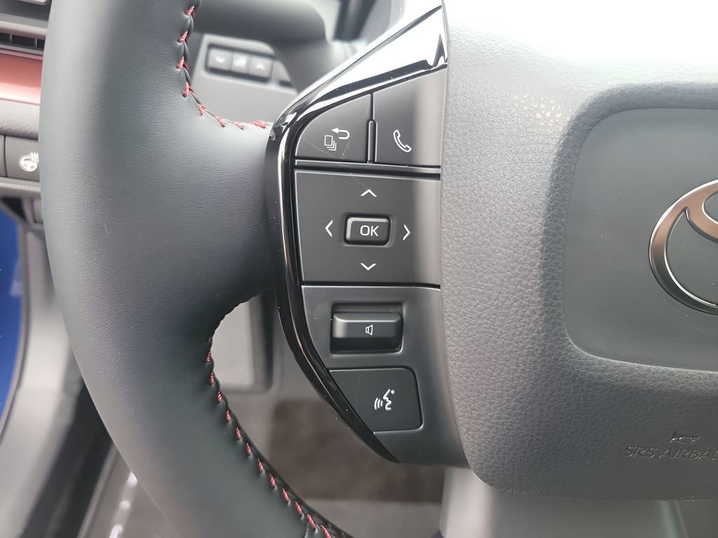 2026 Toyota Prius Plug-in Hybrid XSE - Photo 29