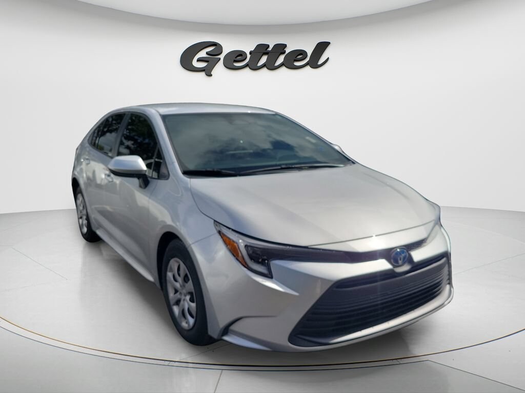 Certified 2025 Toyota Corolla Hybrid LE Sedan