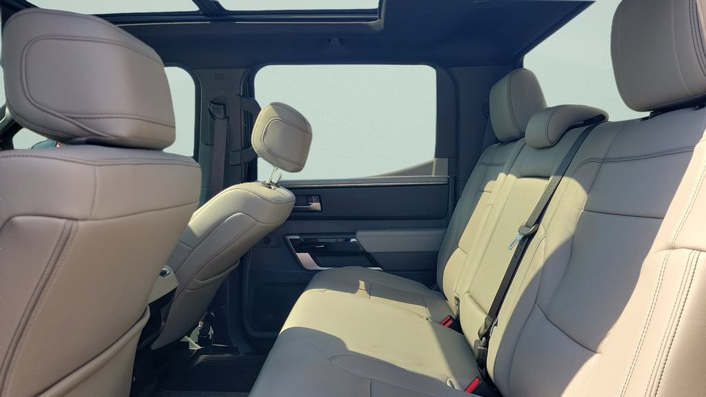 2026 Toyota Tundra Limited - Photo 10