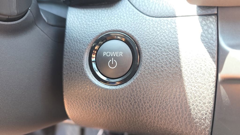 2026 Toyota Camry SE - Photo 22