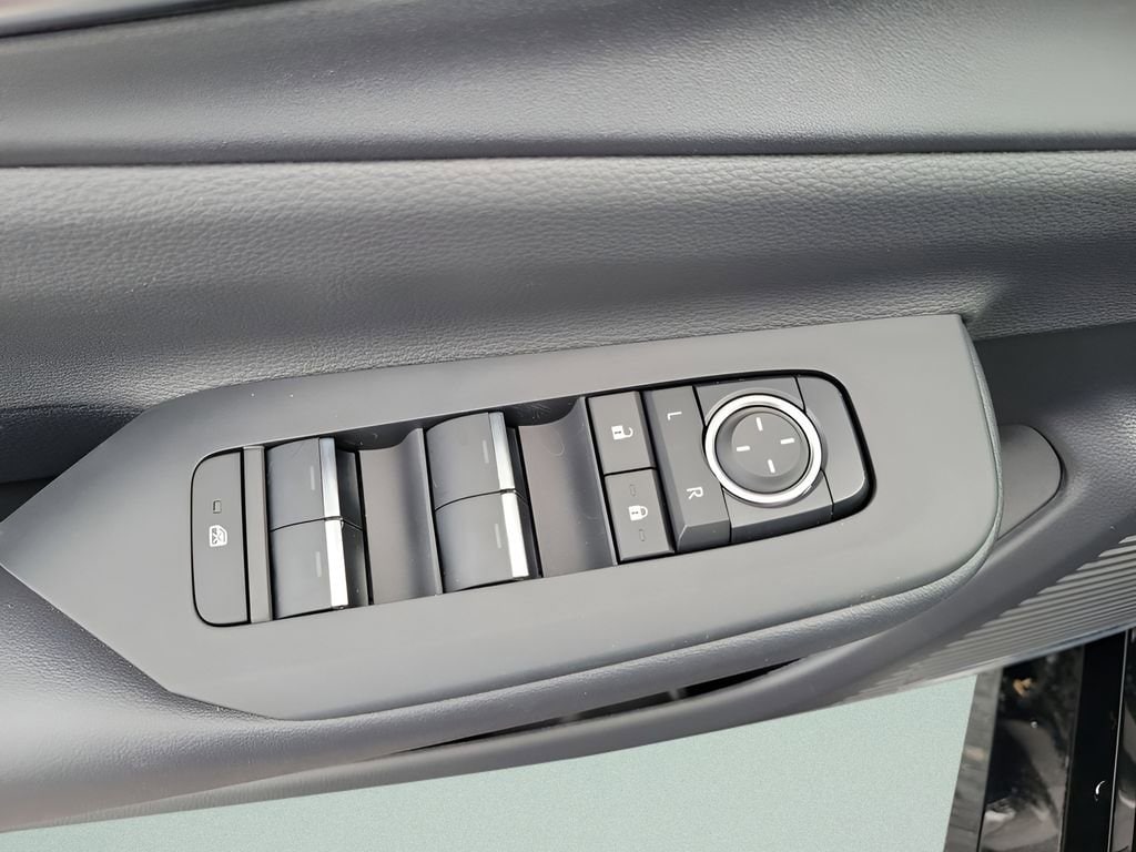 2026 Toyota Prius Plug-in Hybrid XSE Premium - Photo 16