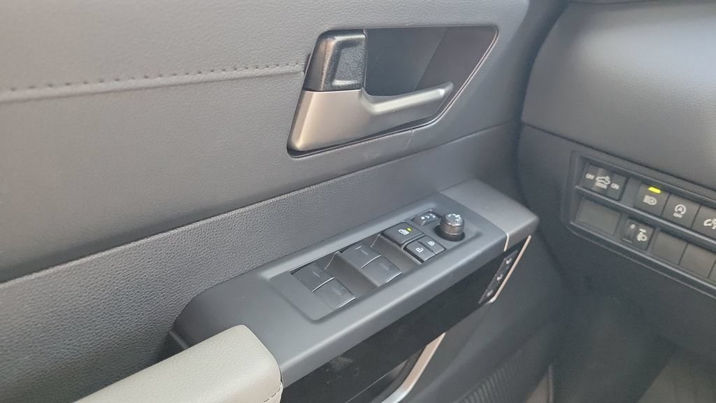 2026 Toyota Tundra Limited - Photo 20