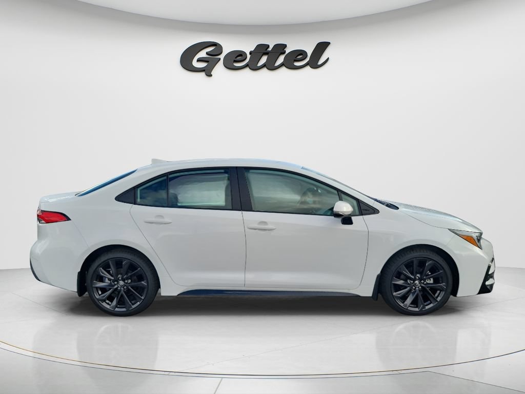 New 2026 Toyota Corolla SE Sedan