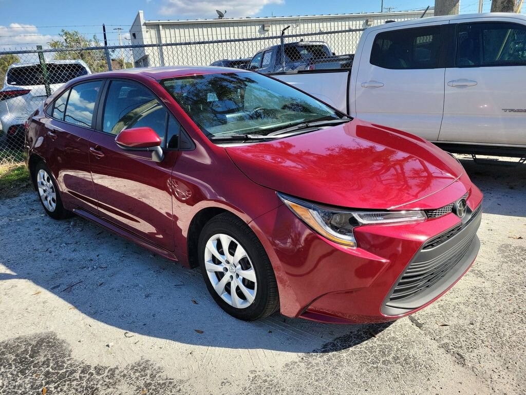 Used 2025 Toyota Corolla LE Sedan