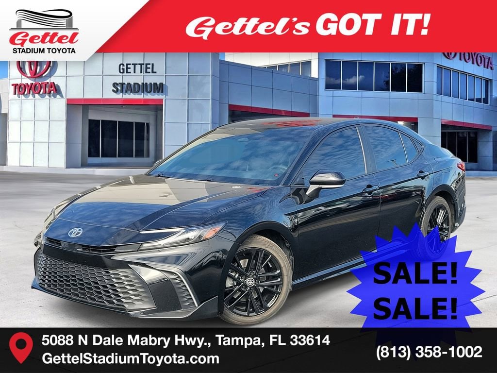 2025 Toyota Camry SE