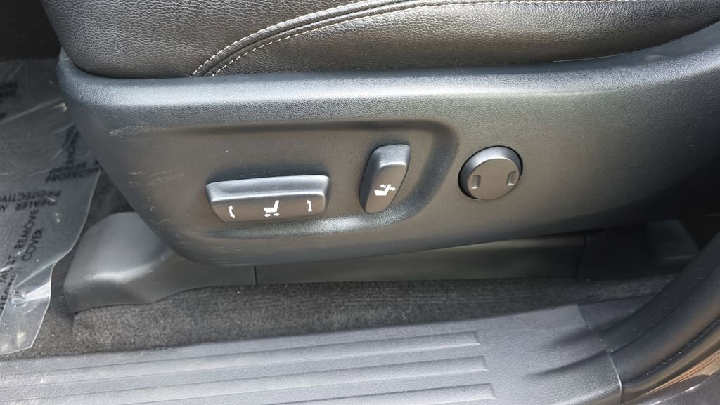 2023 Toyota 4Runner SR5 Premium - Photo 16