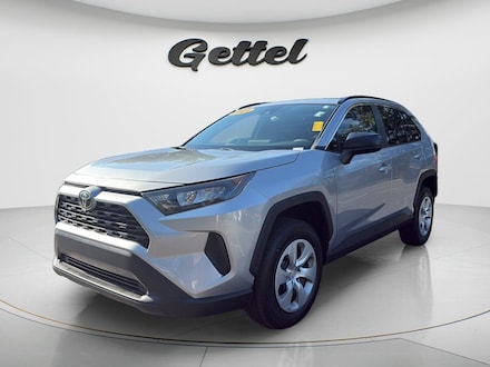 2021 Toyota RAV4 LE SUV