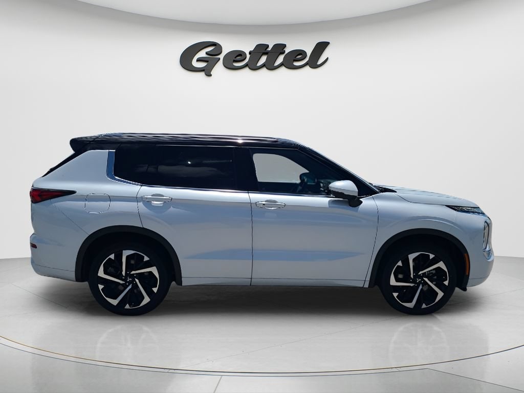 Used 2024 Mitsubishi Outlander SEL SUV
