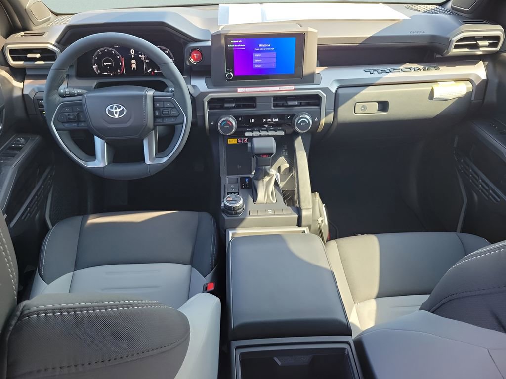 2025 Toyota Tacoma TRD Off Road - Photo 13