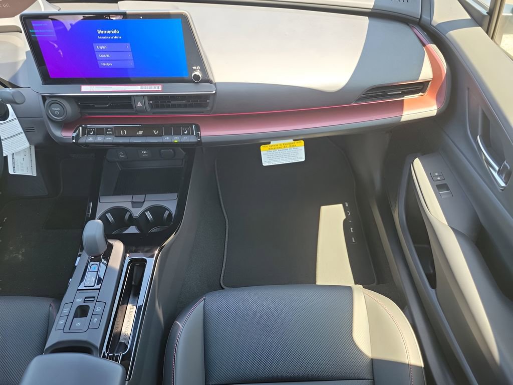 2026 Toyota Prius Plug-in Hybrid XSE - Photo 13