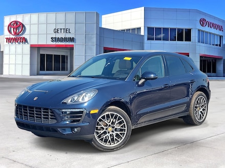 2018 Porsche Macan SUV