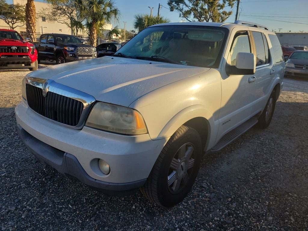 2003 Lincoln Aviator Base's photo