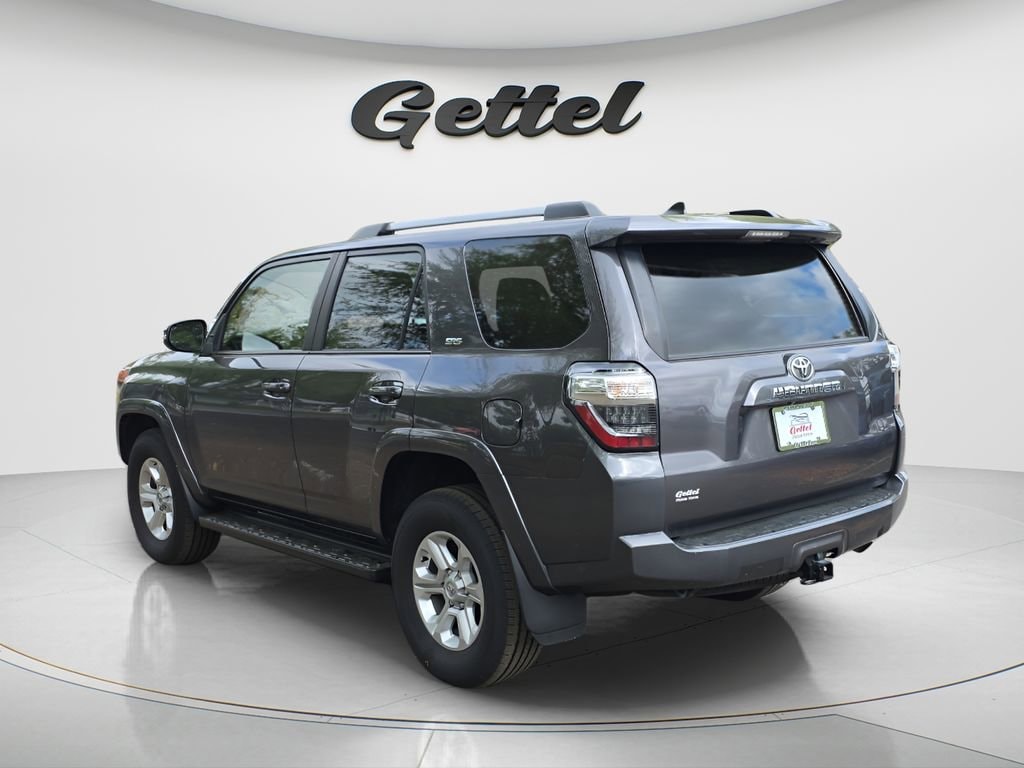 2023 Toyota 4Runner SR5 Premium - Photo 6