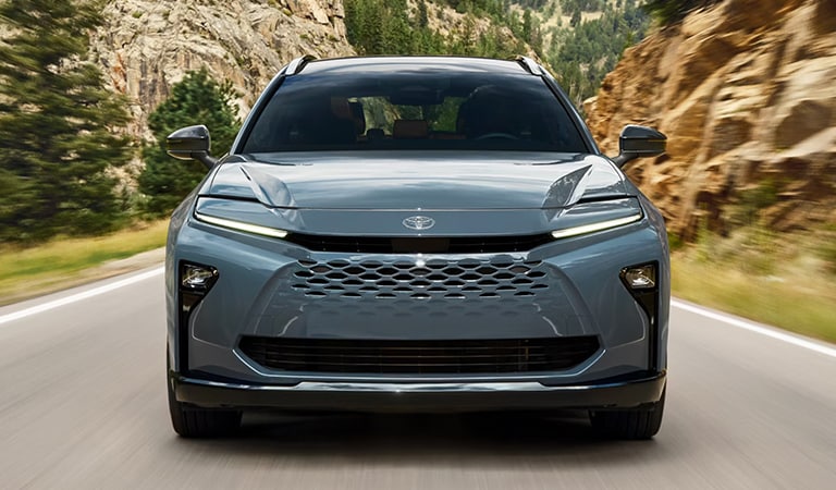 Tampa FL New 2025 Toyota Crown Signia