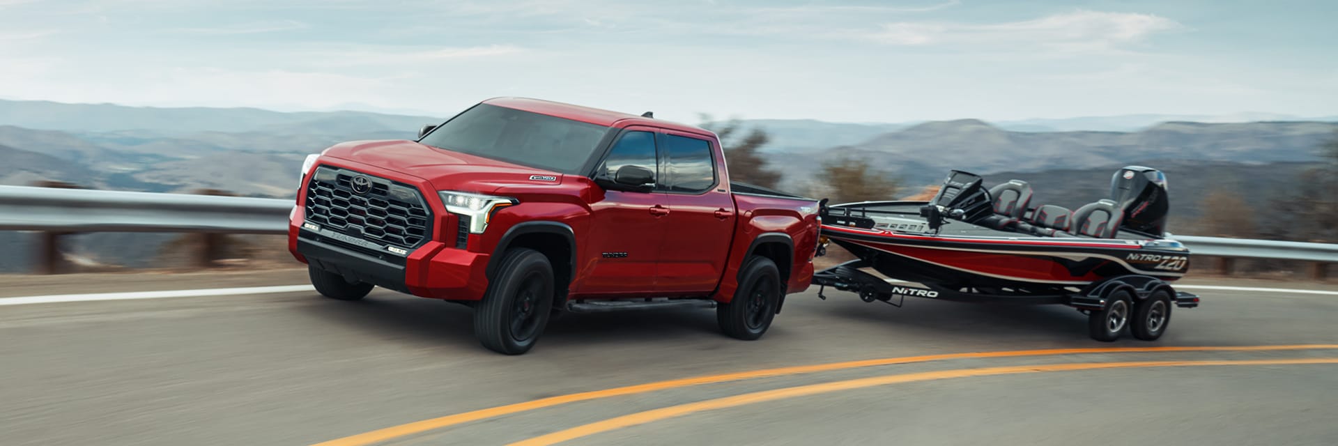 2025%20Toyota%20Tundra%20vs.%202025%20Ford%20F-150.png