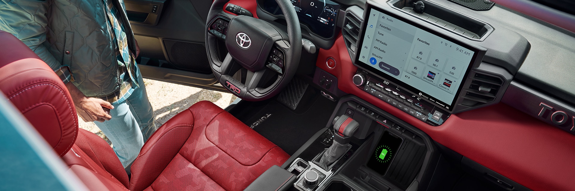 2025 Toyota Tundra vs 2025 Nissan Frontier