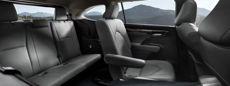 Tampa FL 2025 Toyota Highlander