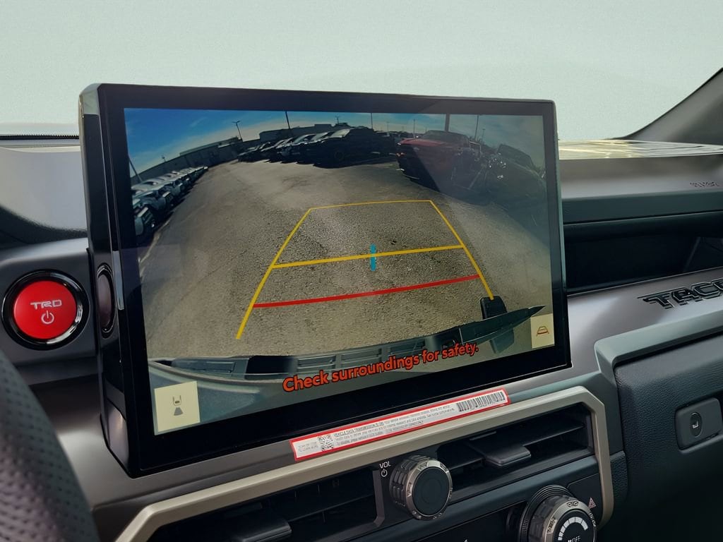 2025 Toyota Tacoma TRD Sport - Photo 19