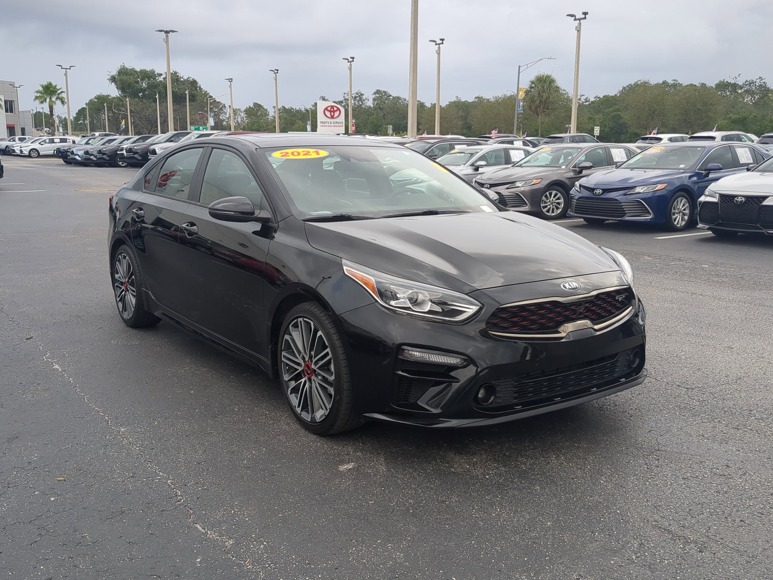 Used 2018 Kia Forte5 LX with VIN KNAFK5A85J5773375 for sale in Tampa, FL