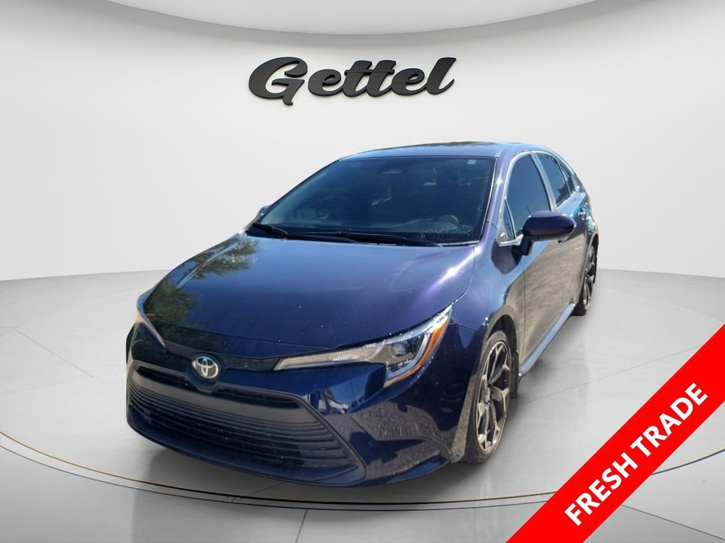 Certified 2025 Toyota Corolla LE Sedan