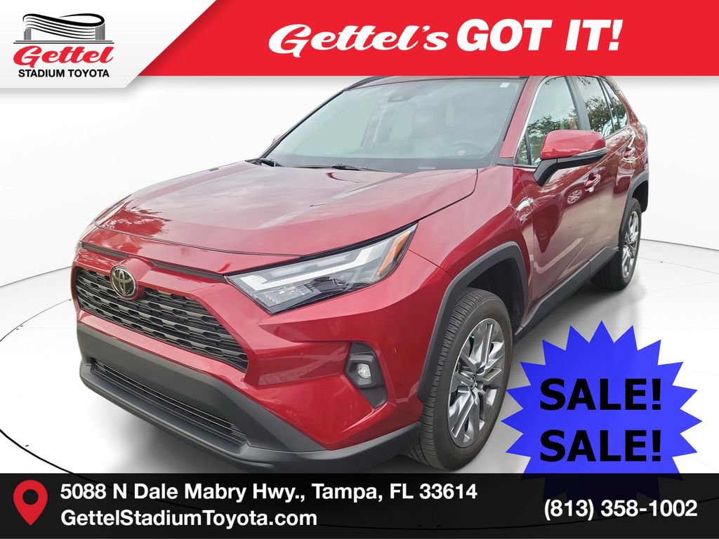 2023 Toyota RAV4 XLE Premium's photo