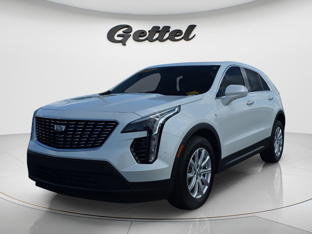 2023 Cadillac XT4 Luxury's photo