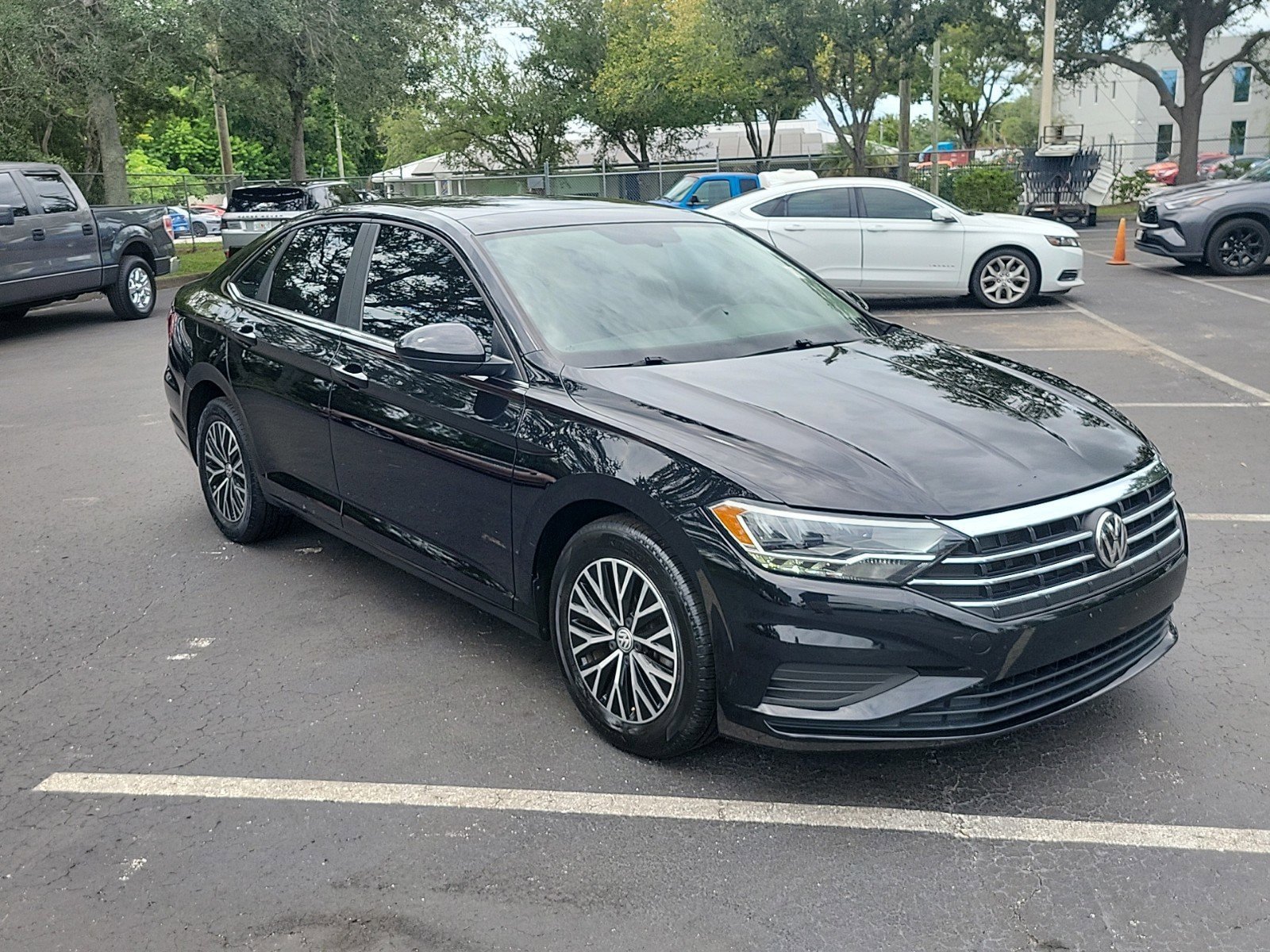 Used 2019 Volkswagen Jetta SE with VIN 3VWC57BU2KM154066 for sale in Tampa, FL