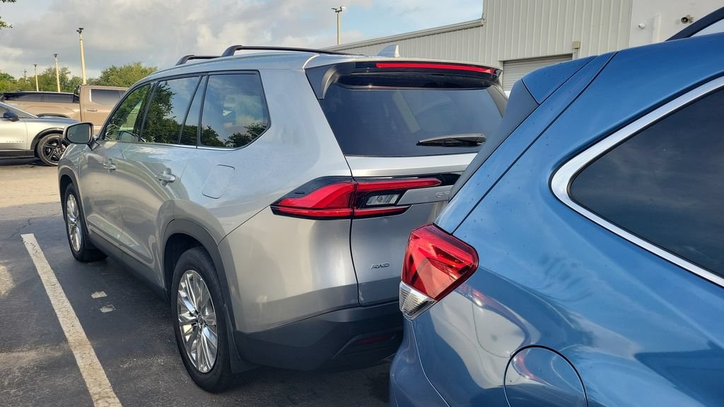 Certified 2024 Toyota Grand Highlander Platinum SUV