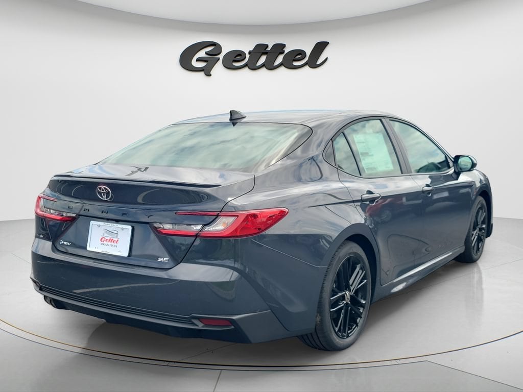 New 2026 Toyota Camry SE Sedan