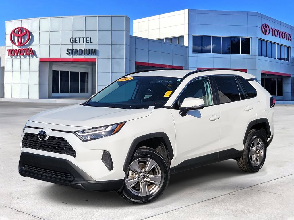 2024 Toyota RAV4 XLE