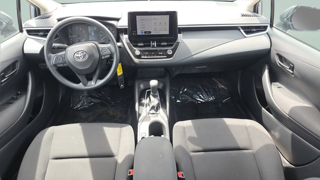2025 Toyota Corolla LE - Photo 11