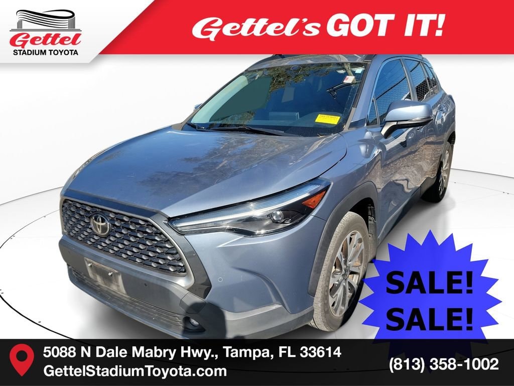 2022 Toyota Corolla Cross XLE