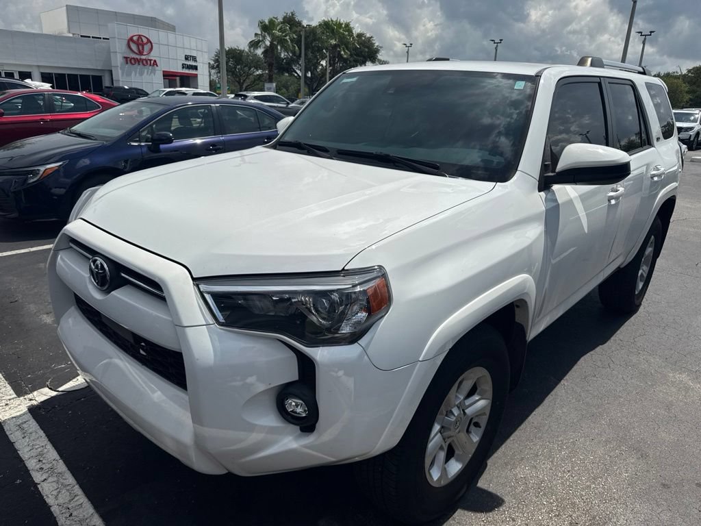 2023 Toyota 4Runner SR5 RWD V6's photo