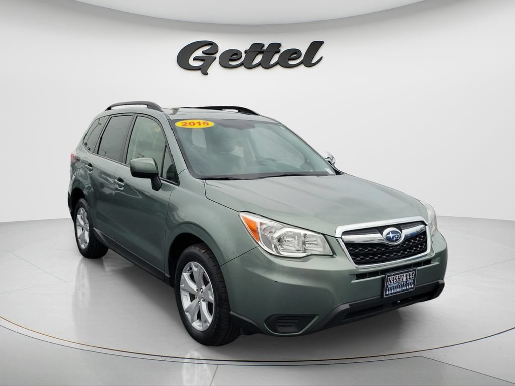 Used 2015 Subaru Forester 2.5i Premium (CVT) SUV