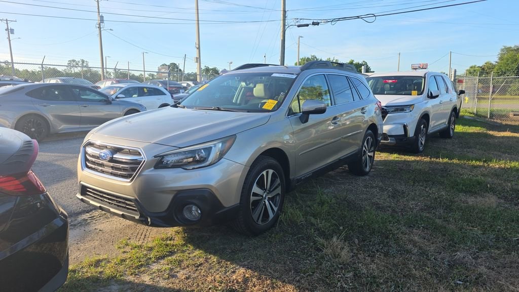 2018 Subaru Outback 3.6R Limited's photo
