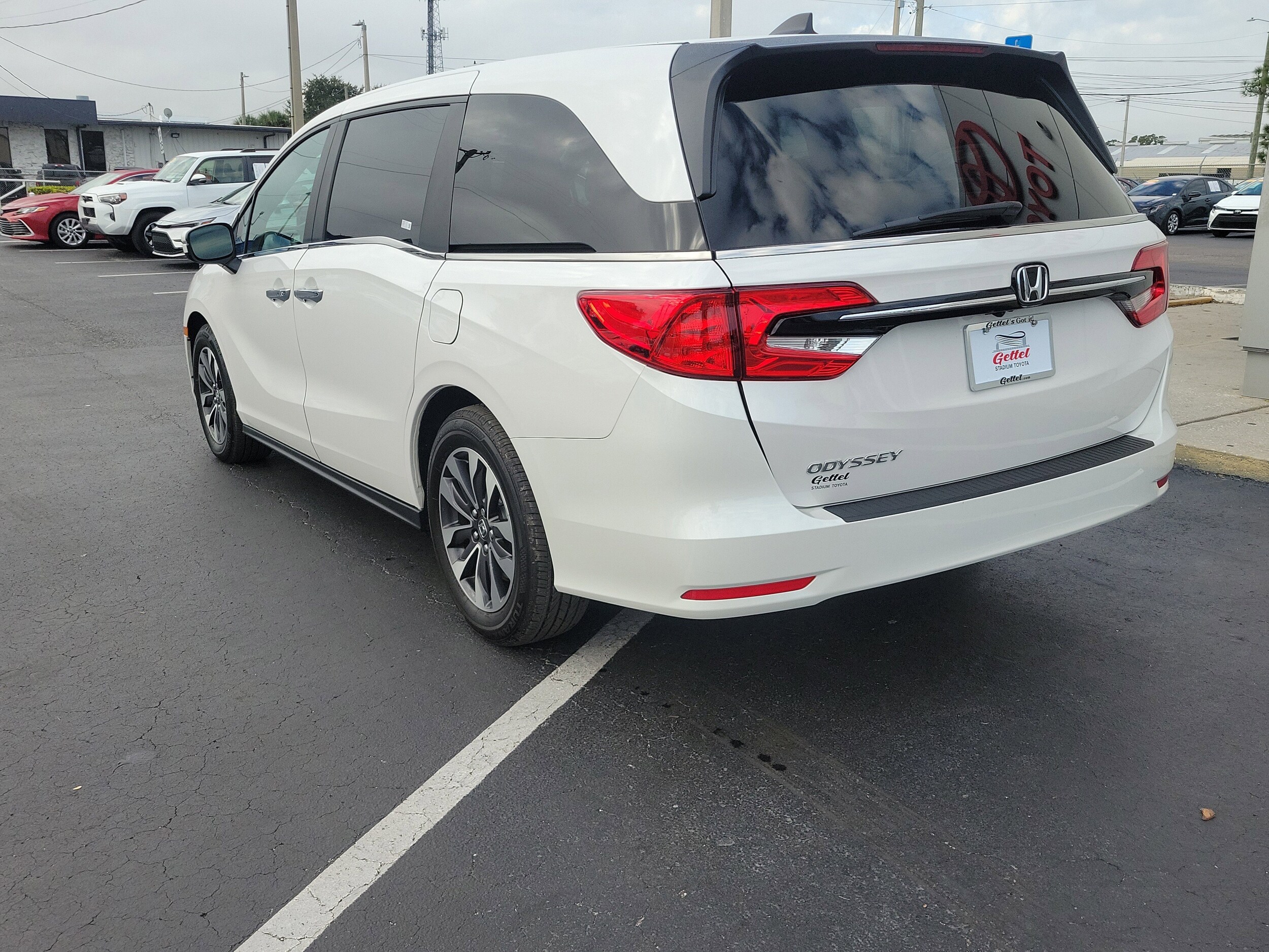 2024 Honda Odyssey EX-L photo 4