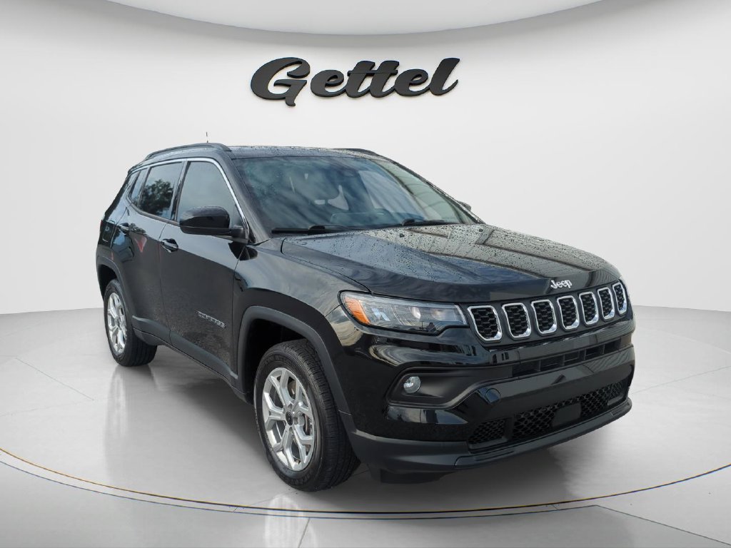 Used 2025 Jeep Compass Latitude SUV