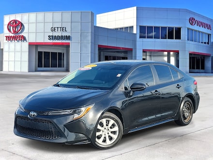 2022 Toyota Corolla LE Sedan