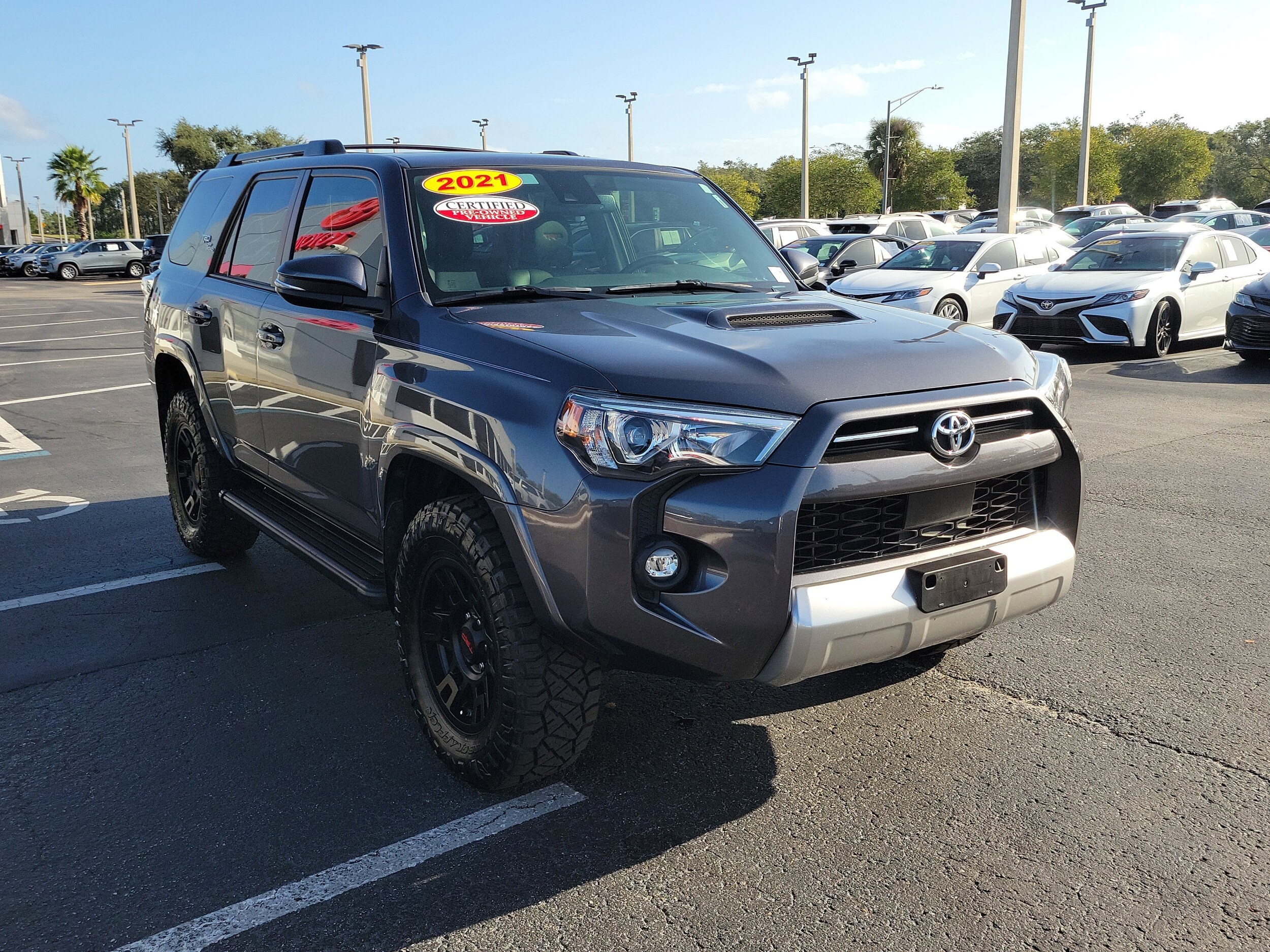 2021 Toyota 4Runner TRD Premium photo 2